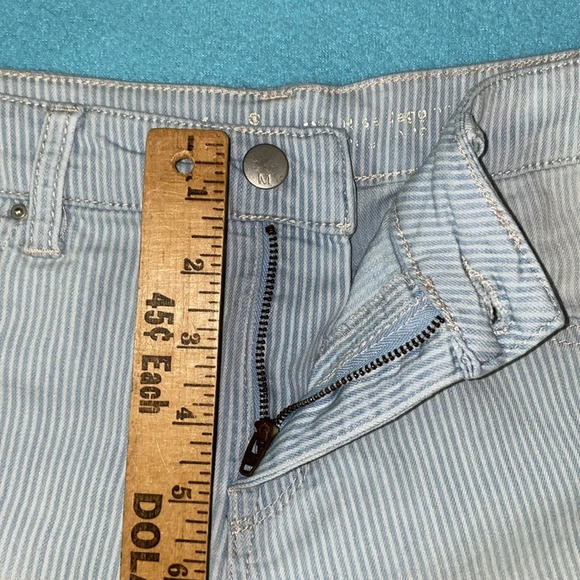 MOSSIMO pinstripe denim mid rise capri jeggings stretchy soft size 10 - Picture 14 of 14